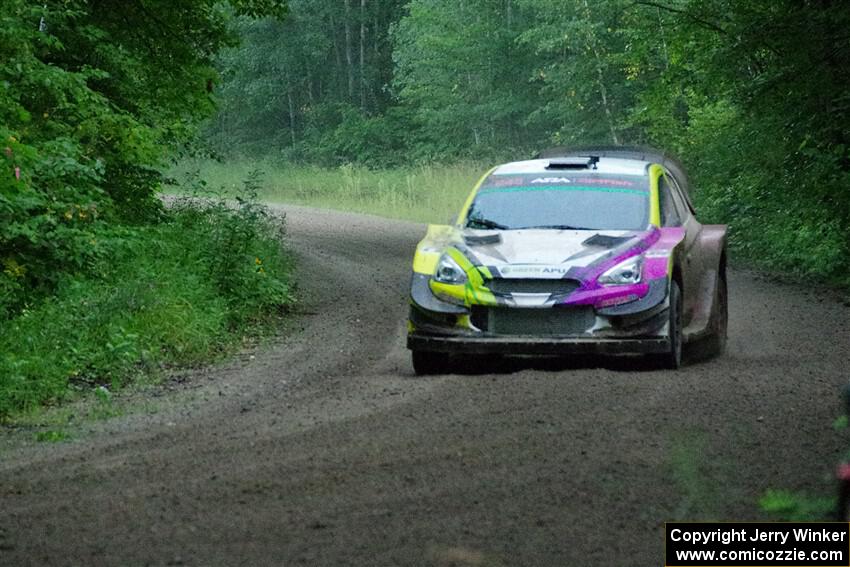 Patrick Gruszka / Florian Barral Mitsubishi Mirage RS on SS8, Refuge II.