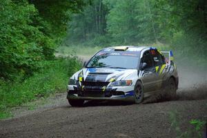 Klim Fedoff / Oscar Romero Mitsubishi Lancer Evo IX on SS8, Refuge II.