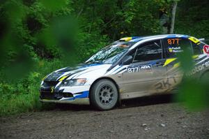 Klim Fedoff / Oscar Romero Mitsubishi Lancer Evo IX on SS8, Refuge II.