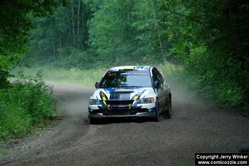 Klim Fedoff / Oscar Romero Mitsubishi Lancer Evo IX on SS8, Refuge II.