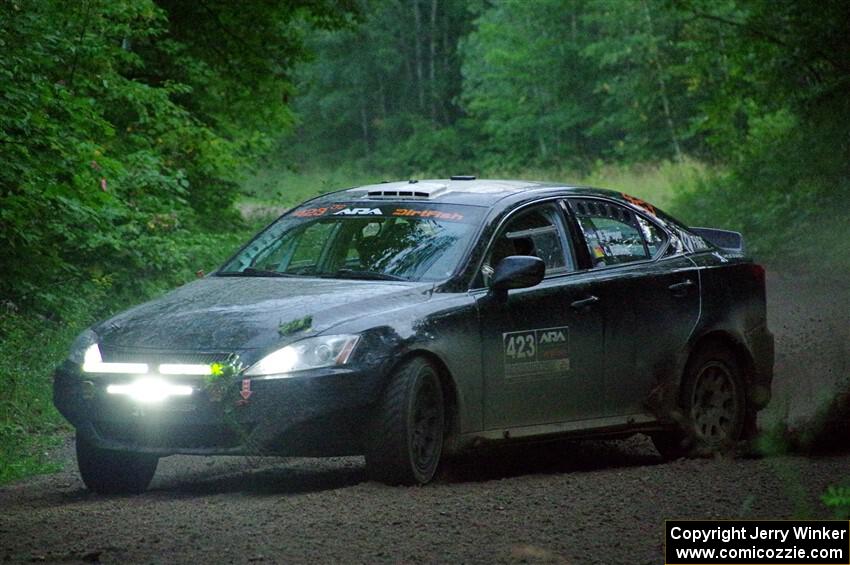 Michael Hooper / Claudia Barbera-Pullen Lexus IS350 on SS8, Refuge II.