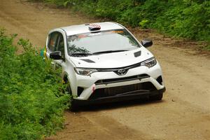 Alejandro Perusina / Andres Bautista Toyota RAV4 on SS9, Height o' Land I.