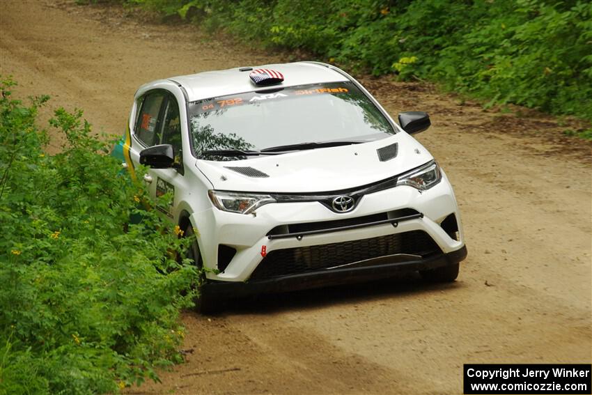 Alejandro Perusina / Andres Bautista Toyota RAV4 on SS9, Height o' Land I.