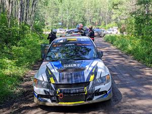 Klim Fedoff / Oscar Romero Mitsubishi Lancer Evo IX at the start of SS11, Anchor Hill NB.