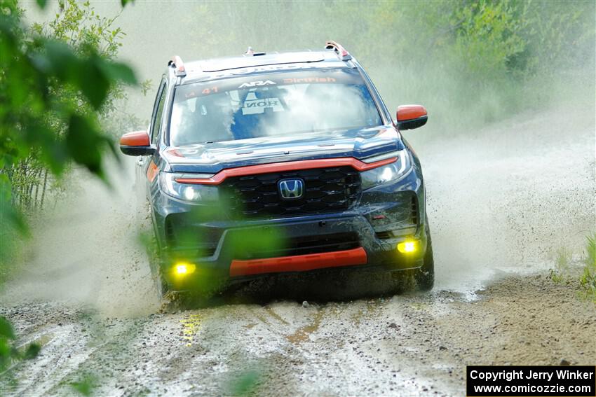 Chris Sladek / John Sharps Honda Passport on SS12, Height o' Land II.