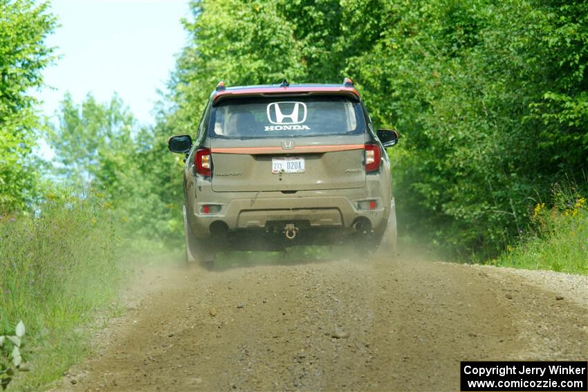 Chris Sladek / John Sharps Honda Passport on SS12, Height o' Land II.