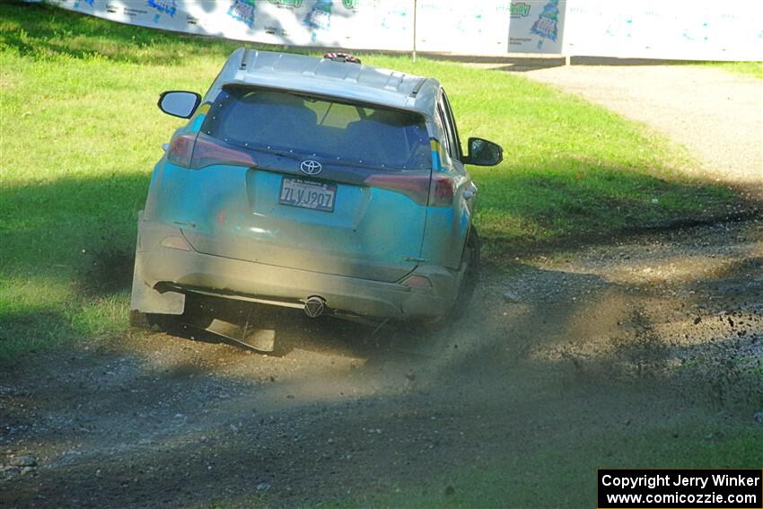 Alejandro Perusina / Andres Bautista Toyota RAV4 on SS14, Soo Pass East I.