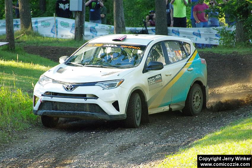 Alejandro Perusina / Andres Bautista Toyota RAV4 on SS16, Soo Pass East II.