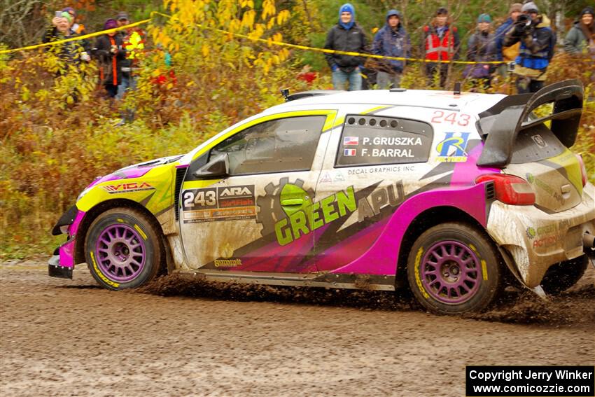 Patrick Gruszka / Florian Barral Mitsubishi Mirage RS on SS1, Passmore North I.