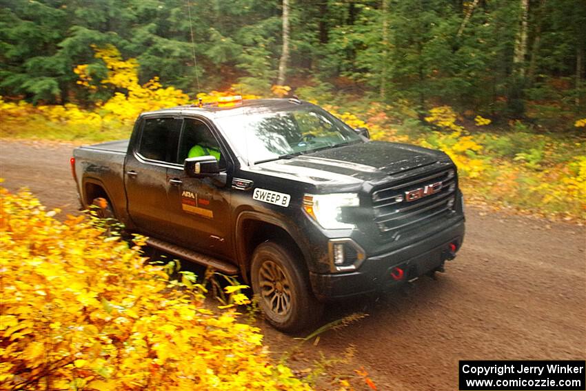 A GMC Sierra pickup sweeps SS3, Bob Lake I.