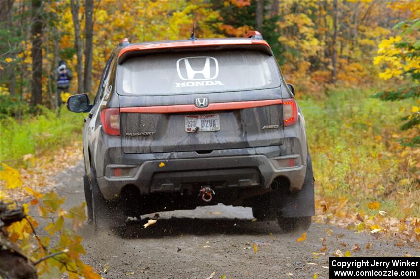 Chris Sladek / John Sharps Honda Passport on SS12, Trouble I.