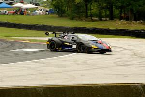 Scott Schmidt / Trevor Andrusko Lamborghini Huracán LP 620-2 Super Trofeo EVO spins at turn 6.