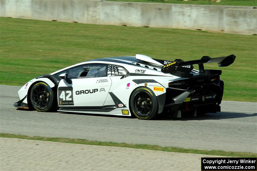 Lucas Petersson / Ashley Freiberg Lamborghini Huracán LP 620-2 Super Trofeo Evo2