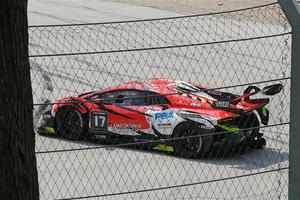 Tiger Tari's Lamborghini Huracán LP 620-2 Super Trofeo Evo2 goes off at turn 12.