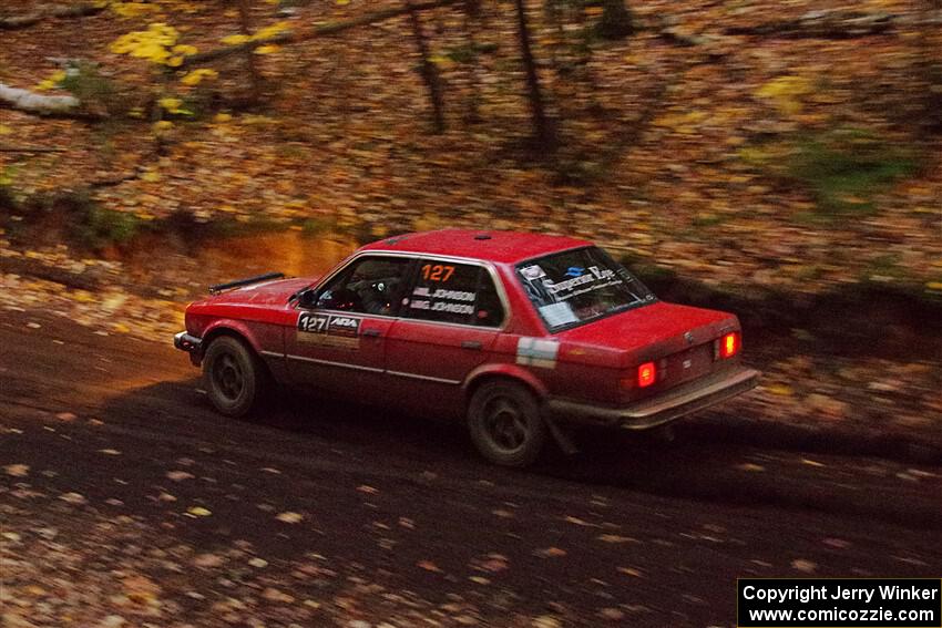 Levi Johnson / Griffin Johnson BMW 325e on SS15, Mount Marquette.