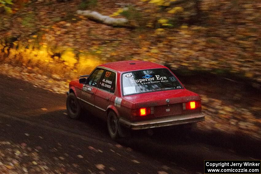 Levi Johnson / Griffin Johnson BMW 325e on SS15, Mount Marquette.