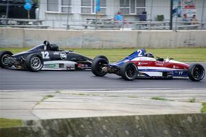 Michael Scanlan's Spectrum F1600 and Bob Reid's Citation FF