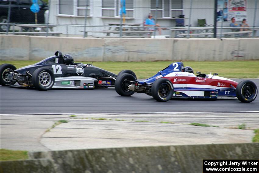 Michael Scanlan's Spectrum F1600 and Bob Reid's Citation FF