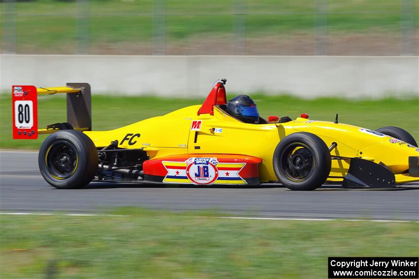 Steve Thomson's Formula Continental Van Diemen RF02/Mazda