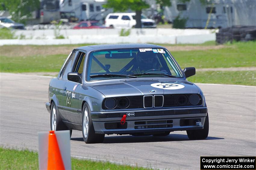 Jeff Johnk's BMW 325i