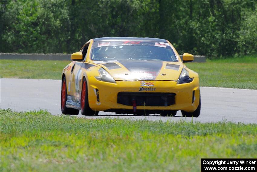 James Berlin's T3 Nissan 370Z