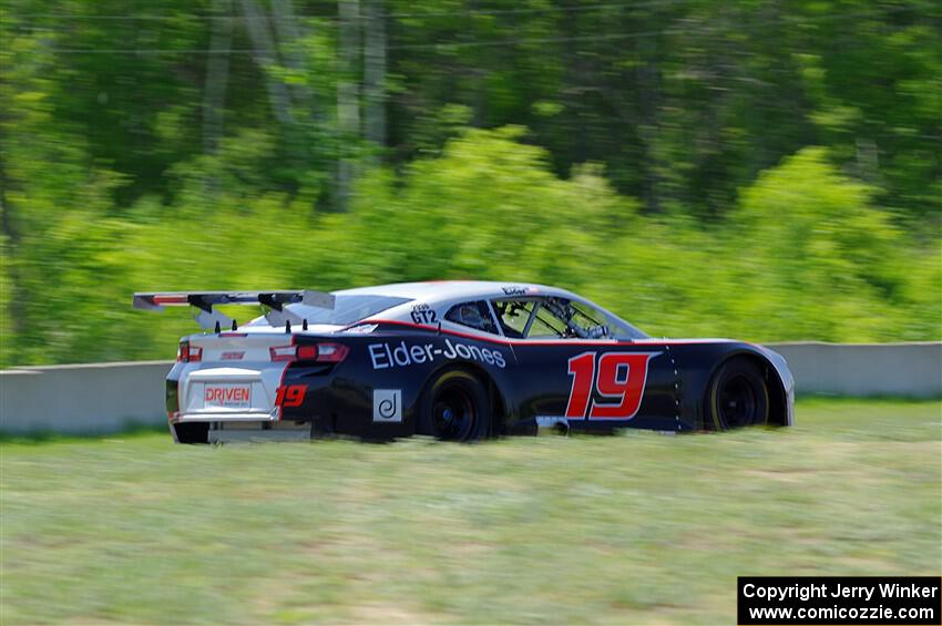 Justin Elder's GT-2 Chevy Camaro