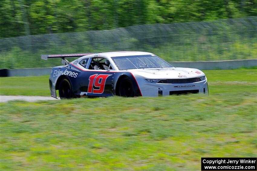 Justin Elder's GT-2 Chevy Camaro