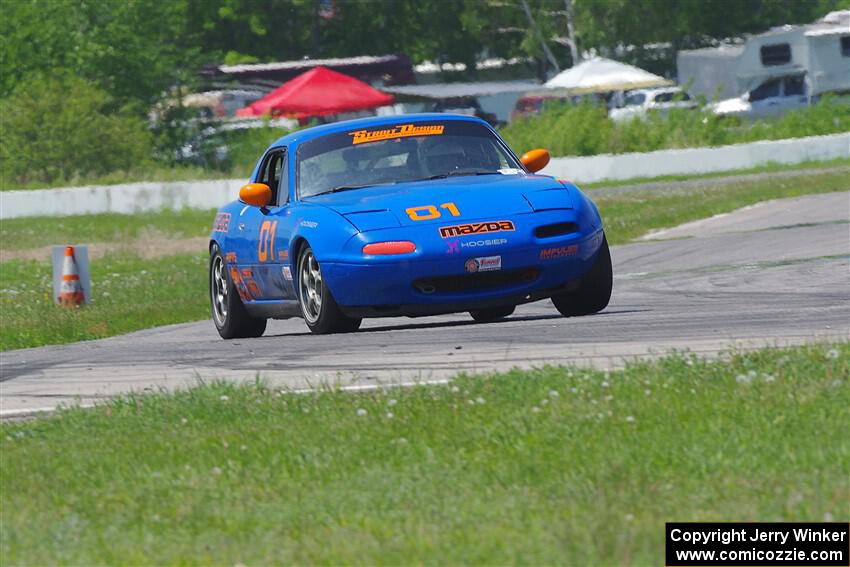 Gordon Kuhnley's Spec Miata Mazda Miata