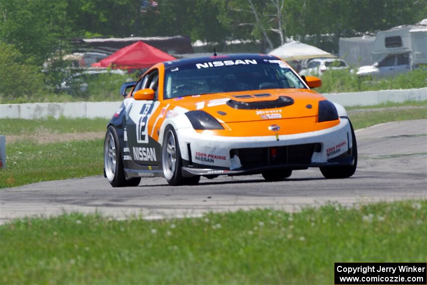 Patrick Price's T3 Nissan 350Z