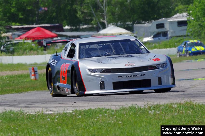 Justin Elder's GT-2 Chevy Camaro