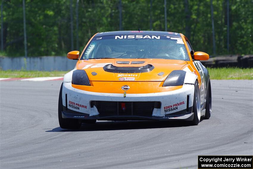 Patrick Price's T3 Nissan 350Z