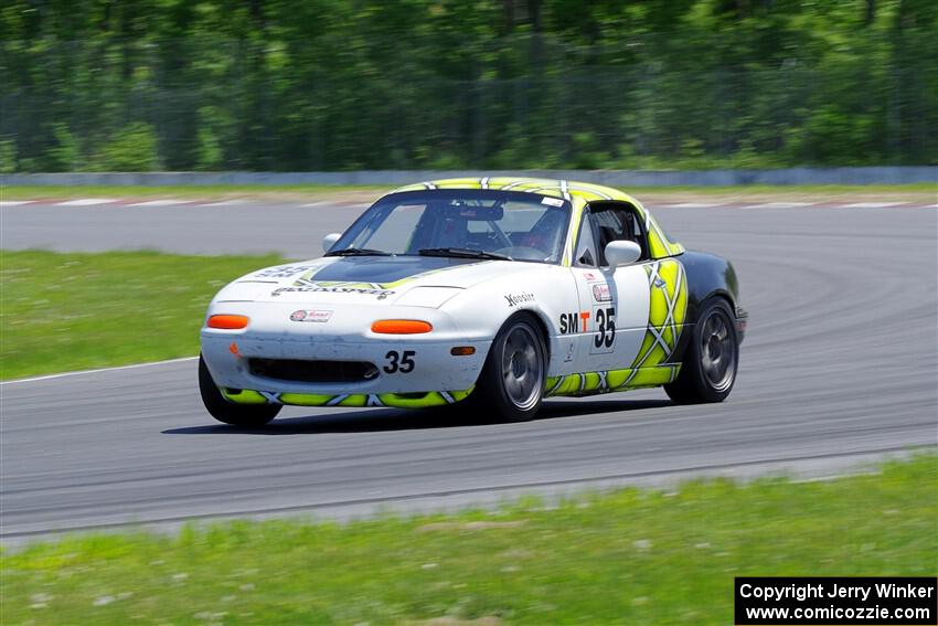 Dan Corgard's Spec Miata Mazda Miata