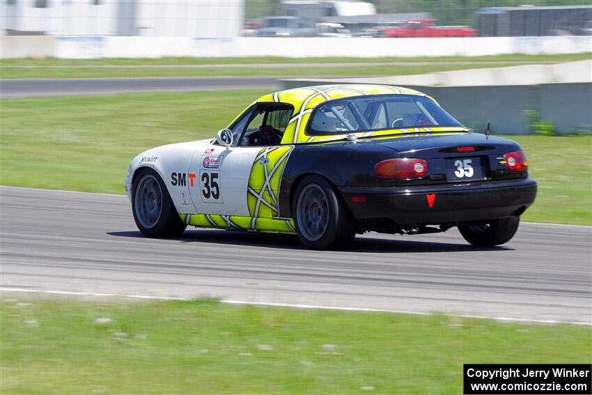 Dan Corgard's Spec Miata Mazda Miata