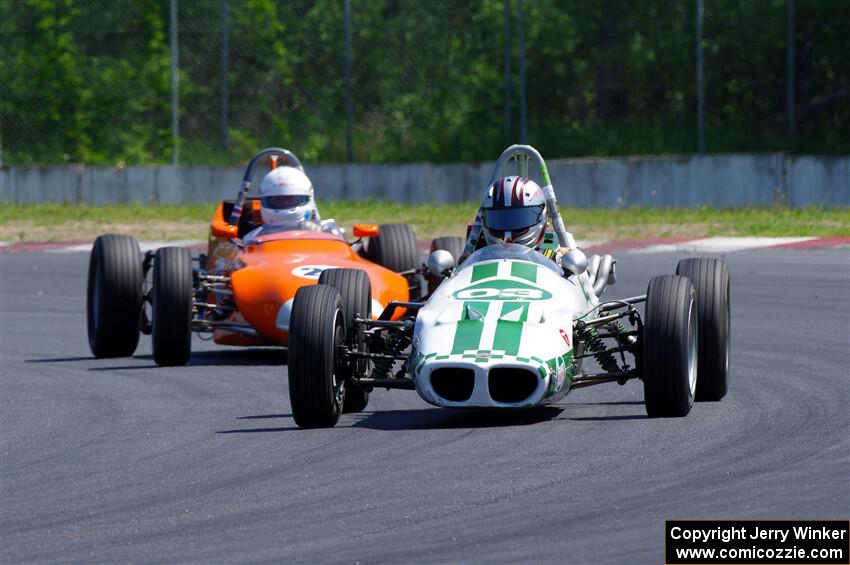 Murray Burkett's Chinook Mk IX Formula Ford and Helmut Friedrich's Caldwell D9 Formula Ford