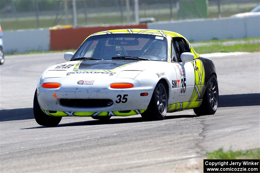 Dan Corgard's Spec Miata Mazda Miata