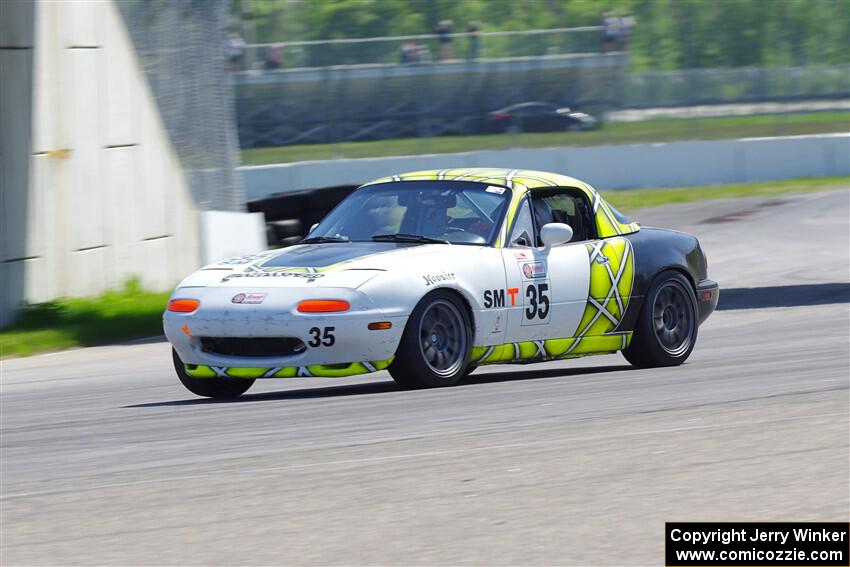 Dan Corgard's Spec Miata Mazda Miata