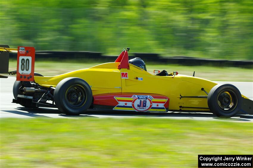 Steve Thomson's Formula Continental Van Diemen RF02/Mazda