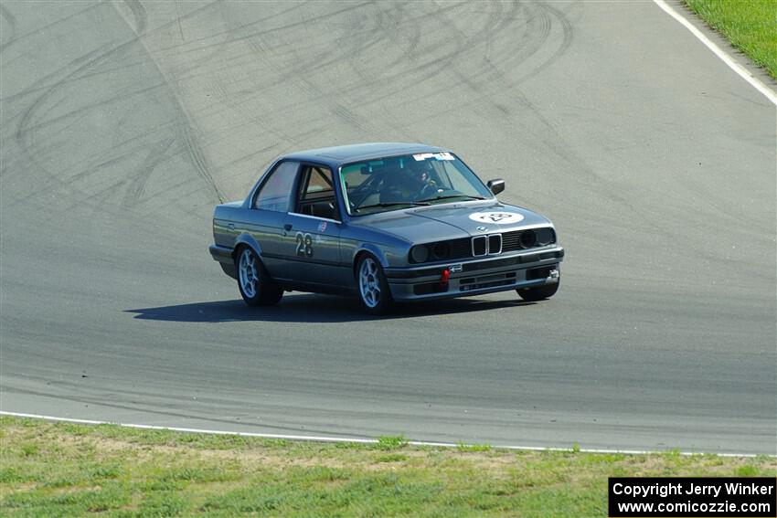 Jeff Johnk's BMW 325i