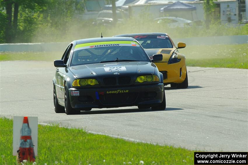 Derek Wagner's T3 BMW 330 and James Berlin's T3 Nissan 370Z