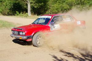 Levi Johnson / Matt Nykanen BMW 325e on SS5, Blue Trail II.