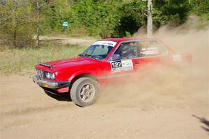 Levi Johnson / Matt Nykanen BMW 325e on SS5, Blue Trail II.