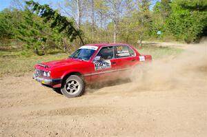 Levi Johnson / Matt Nykanen BMW 325e on SS5, Blue Trail II.