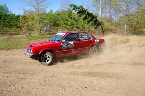 Levi Johnson / Matt Nykanen BMW 325e on SS5, Blue Trail II.