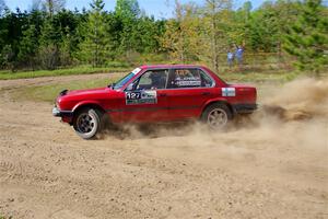 Levi Johnson / Matt Nykanen BMW 325e on SS5, Blue Trail II.