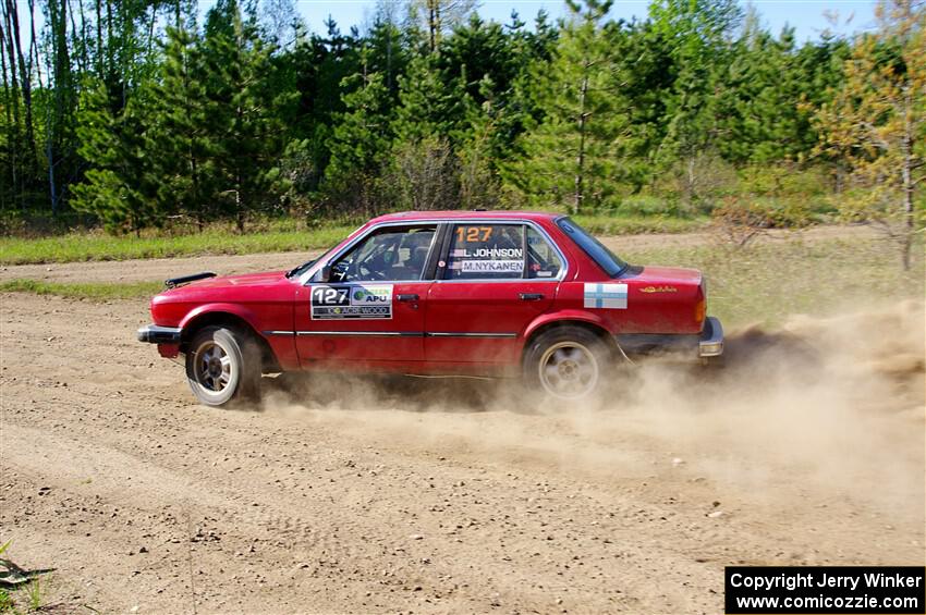 Levi Johnson / Matt Nykanen BMW 325e on SS5, Blue Trail II.