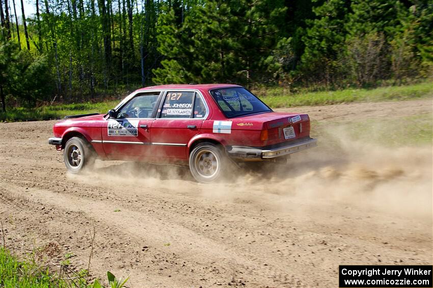 Levi Johnson / Matt Nykanen BMW 325e on SS5, Blue Trail II.