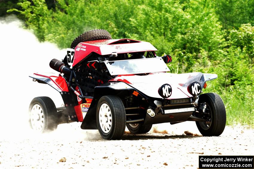 Lester Dickerman / Stefan Trajkov Rage Comet on SS1, Camp 3 North.