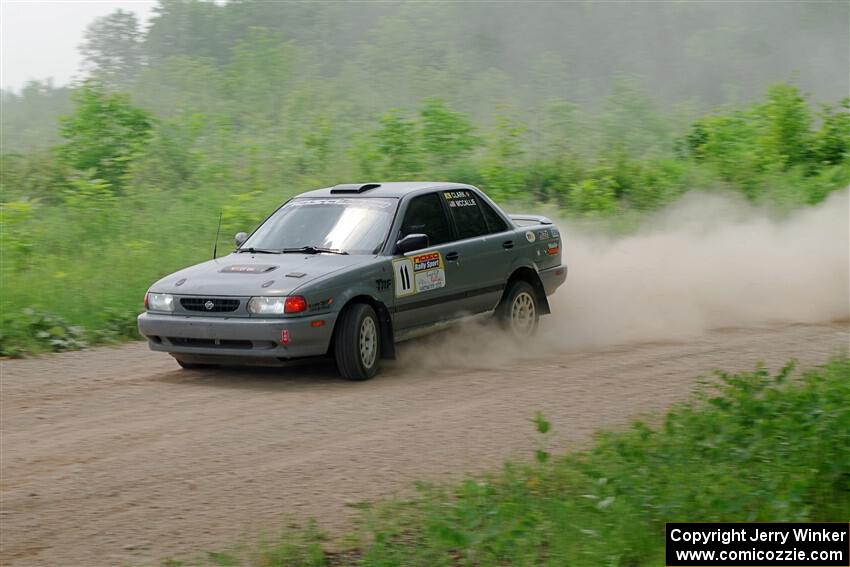 Dexter Clark / Jon McCallie Nissan Sentra SE-R on SS2, Skunk Creek.