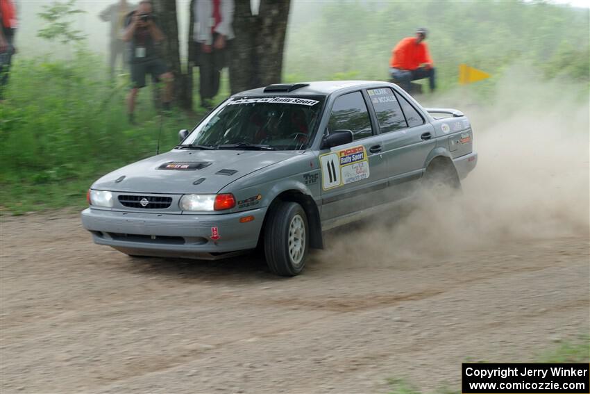 Dexter Clark / Jon McCallie Nissan Sentra SE-R on SS2, Skunk Creek.