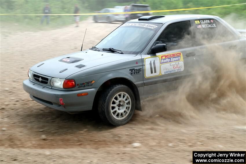 Dexter Clark / Jon McCallie Nissan Sentra SE-R on SS2, Skunk Creek.